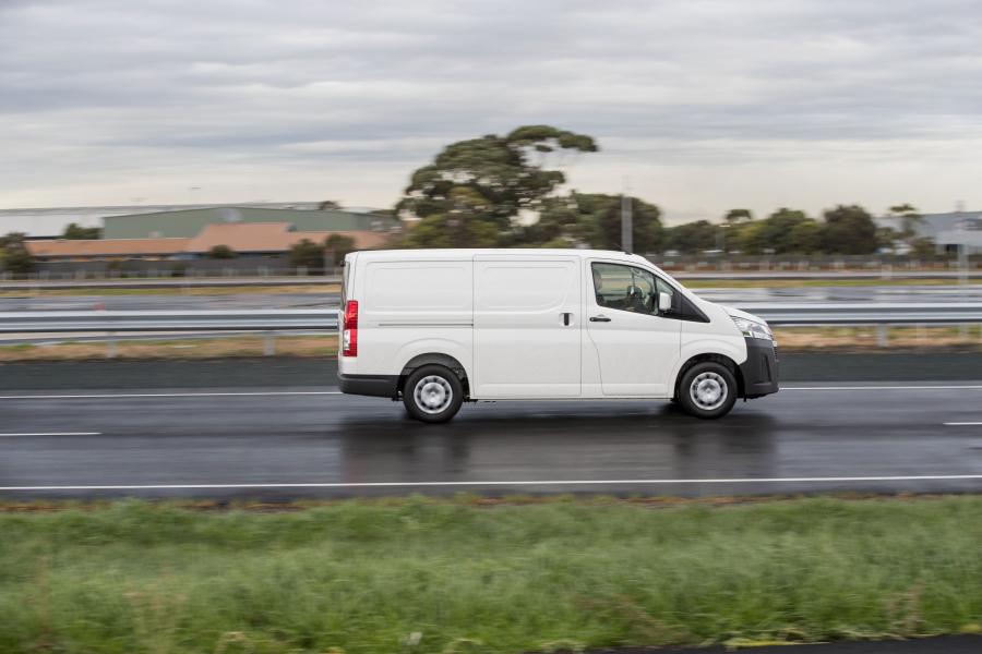  Toyota Hiace LWB Van 2019 года  (AU) (фото 10 из 10)